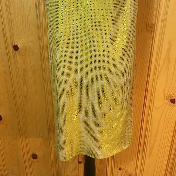 St. John Evening One Shoulder Sequin Midi Dress Sz-4 - Picture 3 of 6
